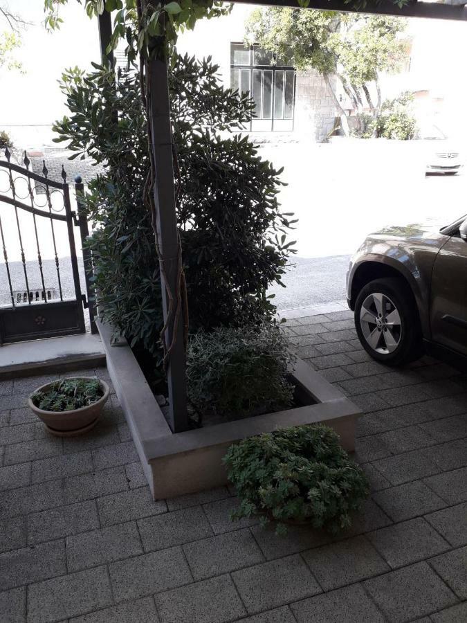 Apartment Jurasovic Макарска Екстериор снимка